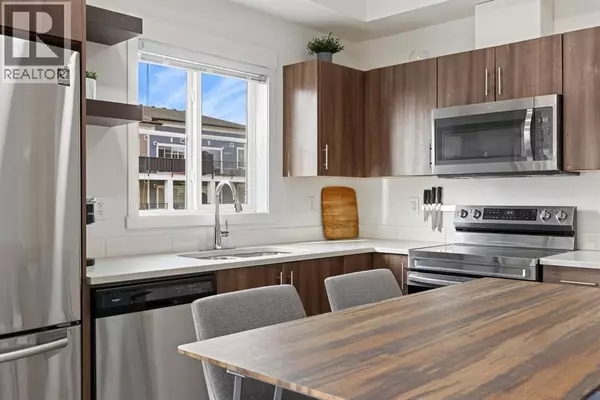 Calgary, AB T2X3Z7,3308, 215 Legacy Boulevard SE