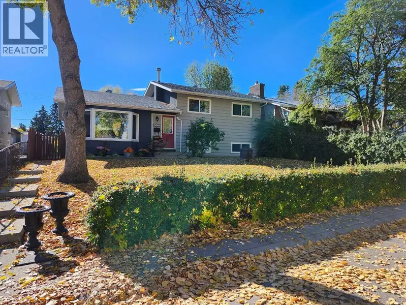 8555 Addison Place SE, Calgary, AB T2H1R6