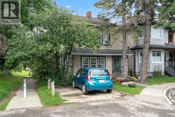 2452 28 Avenue SW, Calgary, AB T2T1L1