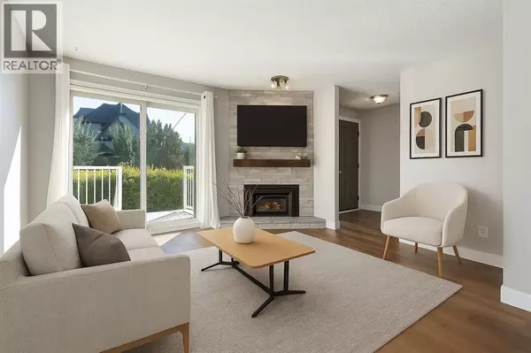 Calgary, AB T3E1Y6,4, 1939 25A Street SW