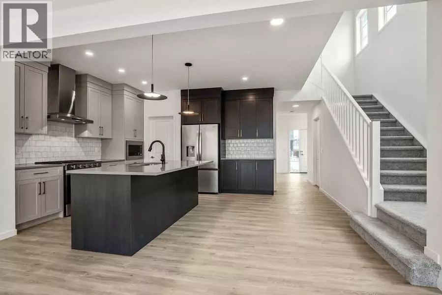 188 Sage Hill Heights NW, Calgary, AB T3R2B2