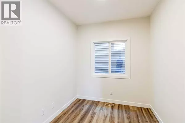 Calgary, AB T3P2K1,34 Amblefield Heights NW