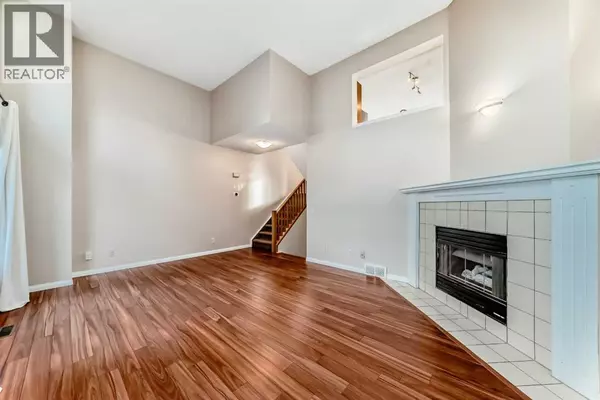 Calgary, AB T2V0S2,17 Kingsland Court SW