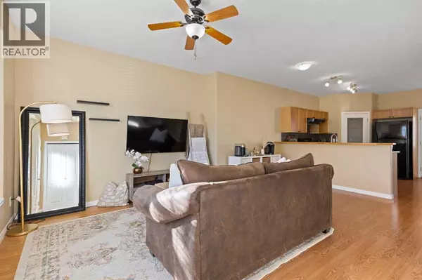 Airdrie, AB T4B0A4,1301, 703 Luxstone Square SW