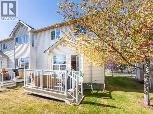 Calgary, AB T2Z3C8,119 Mt Douglas Manor SE