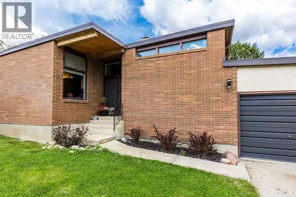 Medicine Hat, AB T1A4B3,22 Chinook Drive SW