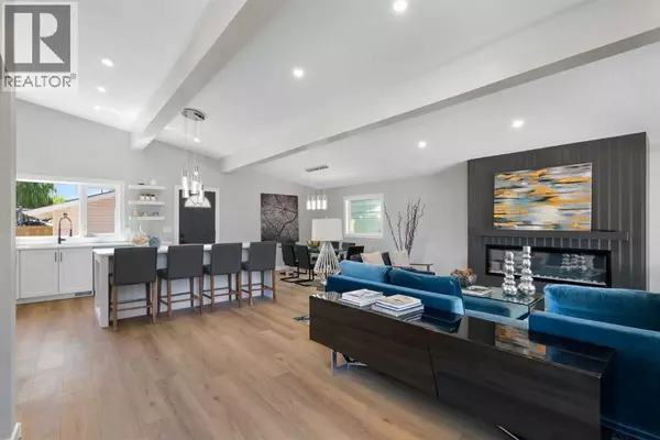 Calgary, AB T2J0N8,1039 Lake Bonavista Drive SE