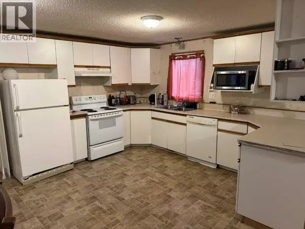 Peace River, AB T8S1W4,7824 97 Avenue