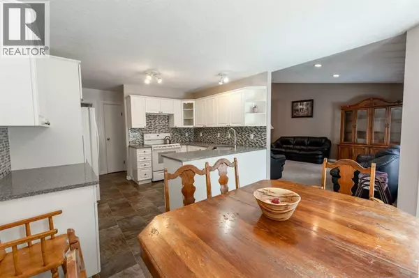 Hinton, AB T7V1L7,151 Rispler Way