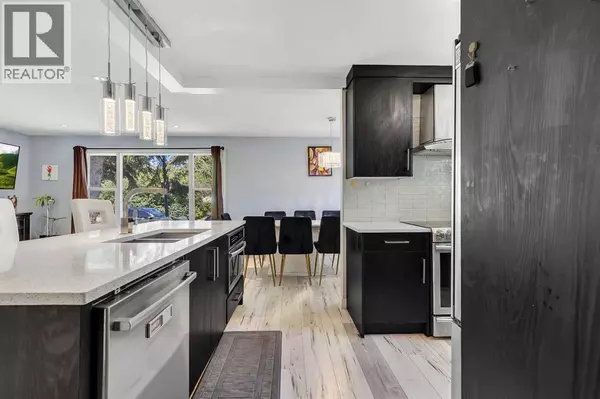 Calgary, AB T2A2B6,440 Foritana Road SE