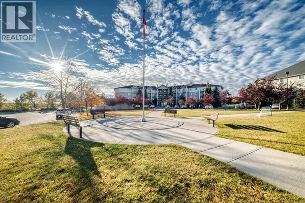 Calgary, AB T2Y4J4,119, 6000 Somervale Court SW