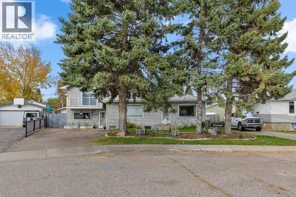 Calgary, AB T3B2T5,8128 Bowglen Crescent NW