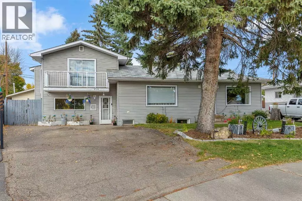 Calgary, AB T3B2T5,8128 Bowglen Crescent NW