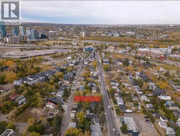 Calgary, AB T2G2Z6,1123- 1125 8 Street SE