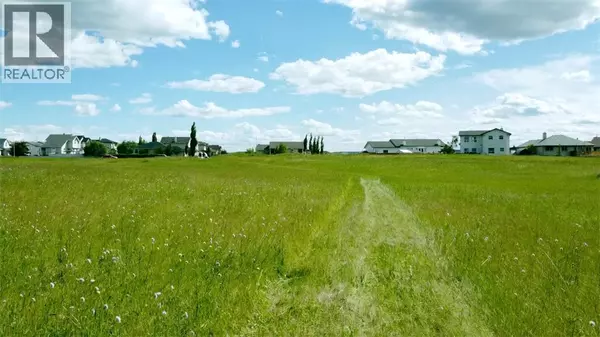 Diamond Valley, AB T0L1H0,4 Avenue  SE