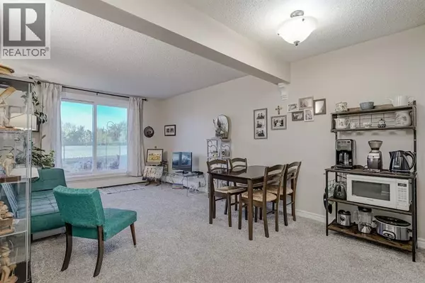 104D, 5601 Dalton Drive NW, Calgary, AB T3A2E2