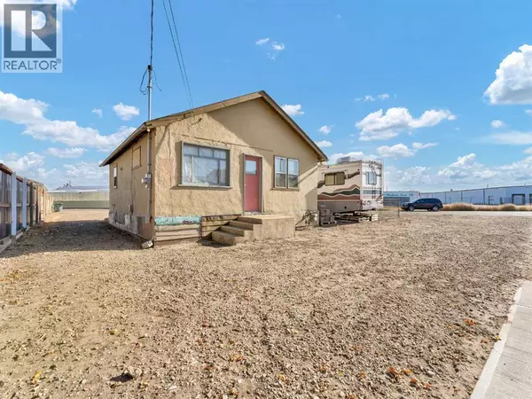 Medicine Hat, AB T1A7G2,640 Pottery Street SE