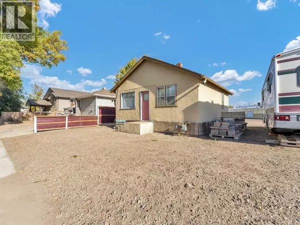 Medicine Hat, AB T1A7G2,640 Pottery Street SE