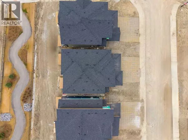 Cochrane, AB T4C3L3,31 Heritage Heath