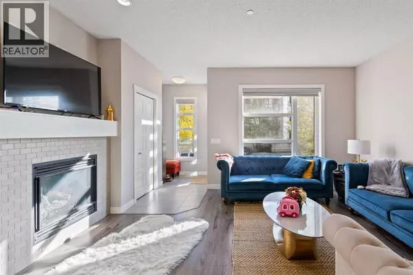 Calgary, AB T3P0V6,128 Livingston Parade NE