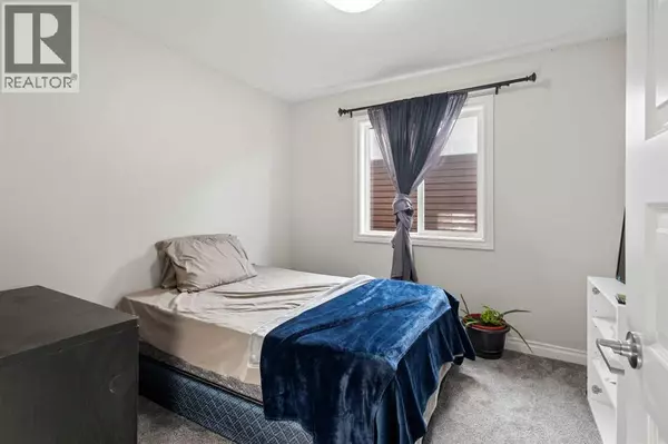 Calgary, AB T3J2K7,33 Homestead Crescent NE