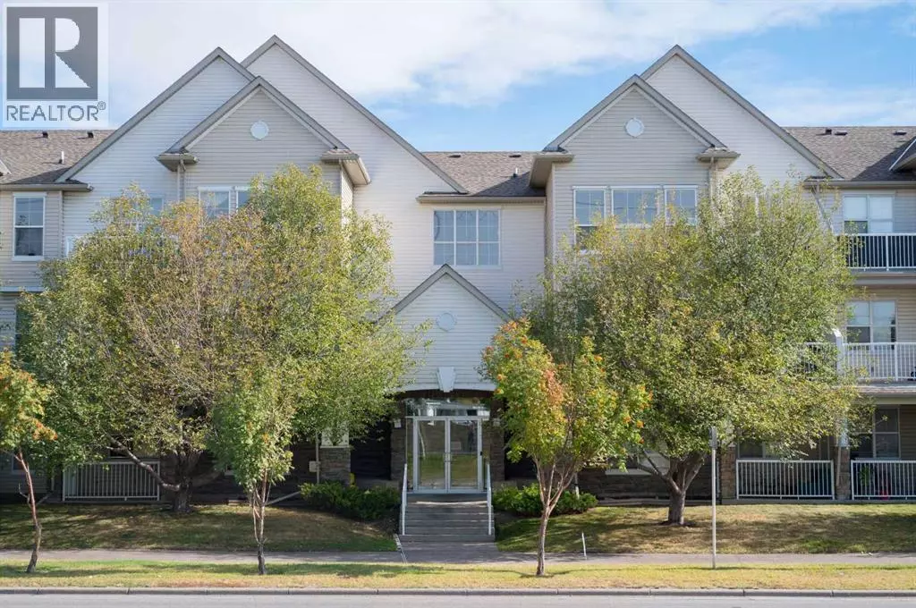 Calgary, AB T2A7Z4,310, 1000 Applevillage Court SE