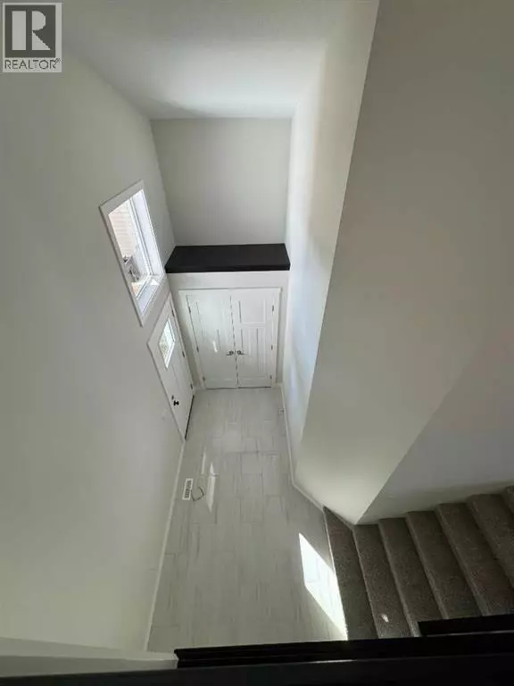 Blackfalds, AB T4M0L7,21 Vermont Close