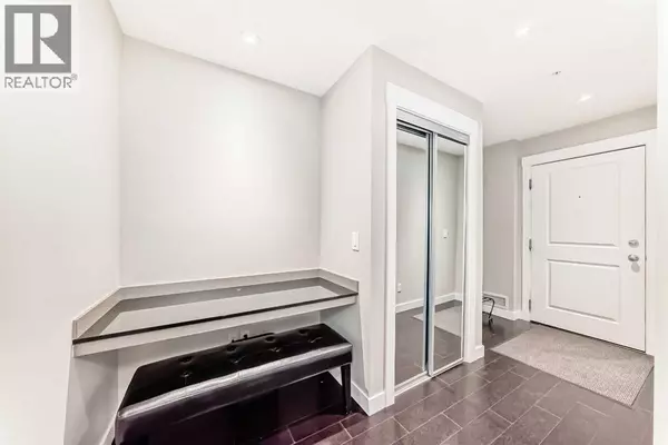 Calgary, AB T3M2L6,2103, 11 MAHOGANY Row SE