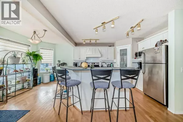 Calgary, AB T2Y3Y7,30 Millview Common SW