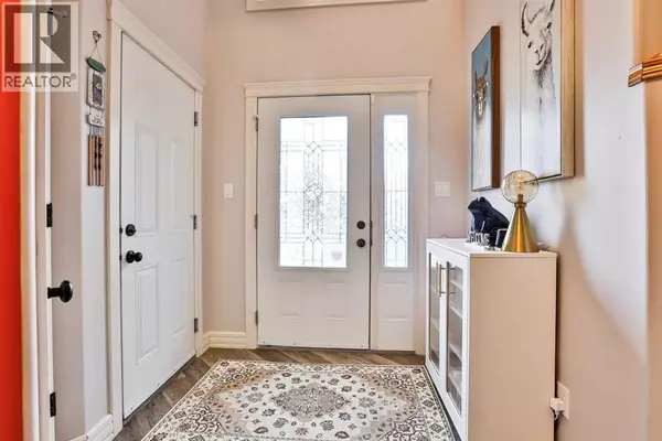 Lethbridge, AB T1K5E7,30 Riverview Crescent W