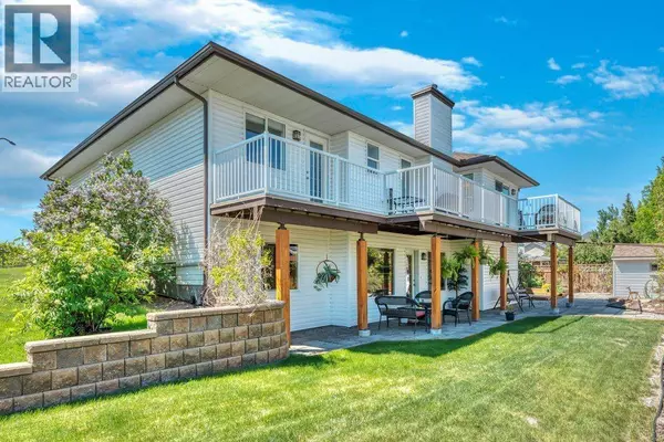 15 Henderson Bay NE, Langdon, AB T1X2V6