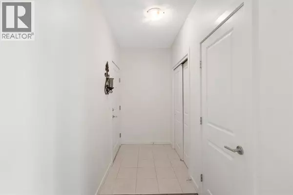 Calgary, AB t3m1s1,105, 100 Cranfield Common SE