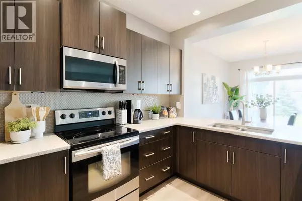 Cochrane, AB T4C0V2,271 River Heights Crescent