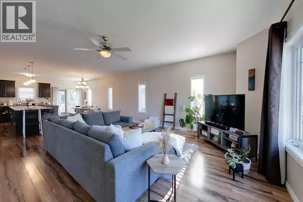 Slave Lake, AB T0G2A3,313 12 Street SE