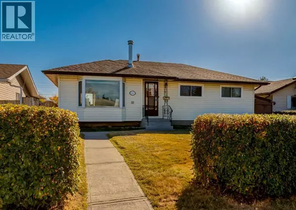 4611 Fortune Road SE, Calgary, AB T2A2A7