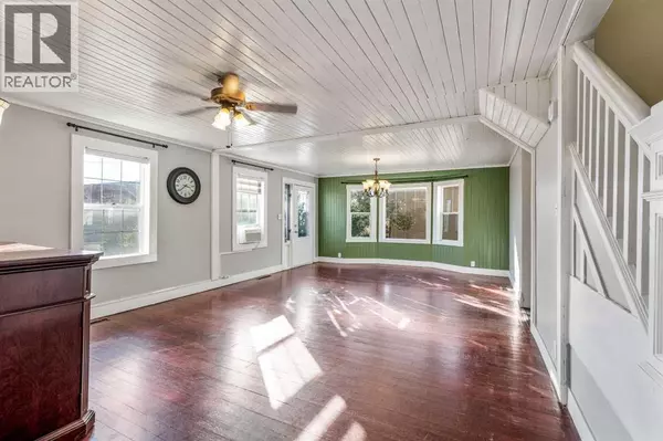 Fort Macleod, AB T0L0Z0,451 20 Street