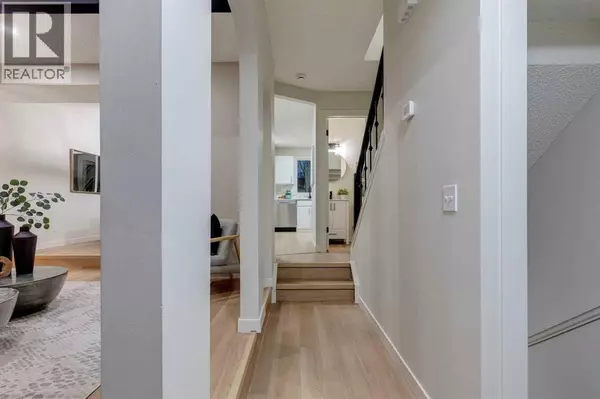 Calgary, AB T2C1Y9,4, 7166 18 Street SE