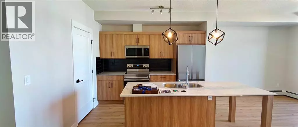 Calgary, AB T3M3Y1,1304, 200 Seton Circle SE