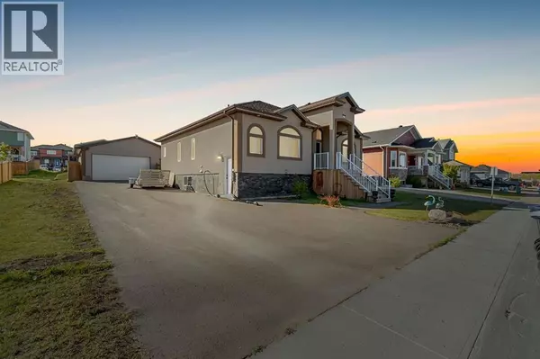 177 Beaverglen Close, Fort Mcmurray, AB T9H2V4