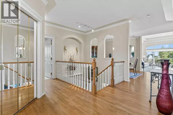 Calgary, AB T3A5S1,108 Hamptons Heights NW