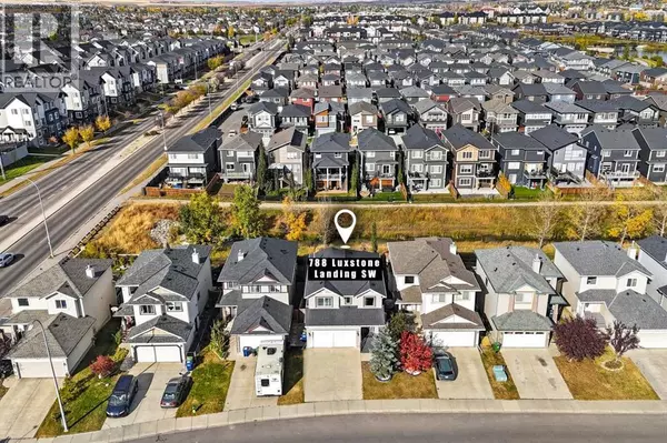 788 Luxstone Landing SW, Airdrie, AB T4B3L1