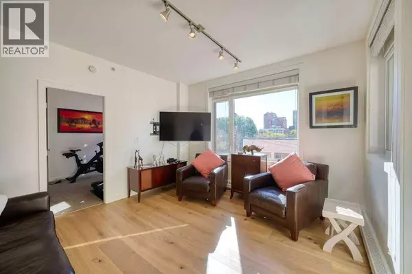 Calgary, AB T2S0H3,306, 333 22 Avenue SW