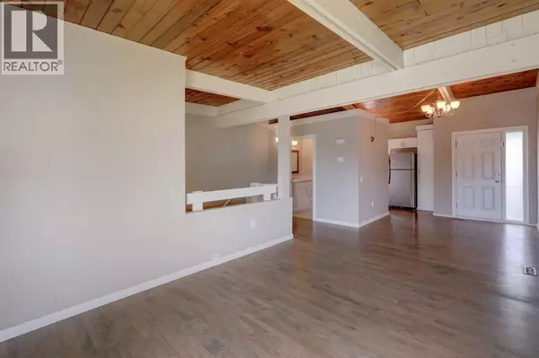 Calgary, AB T2W1Y7,531 Sabrina Road SW