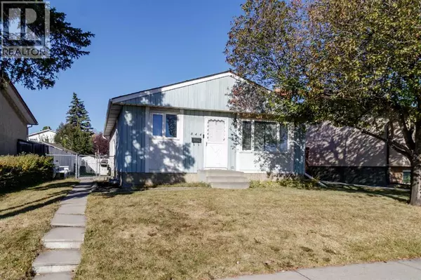 844 RundleCairn Way NE, Calgary, AB T1Y2R7