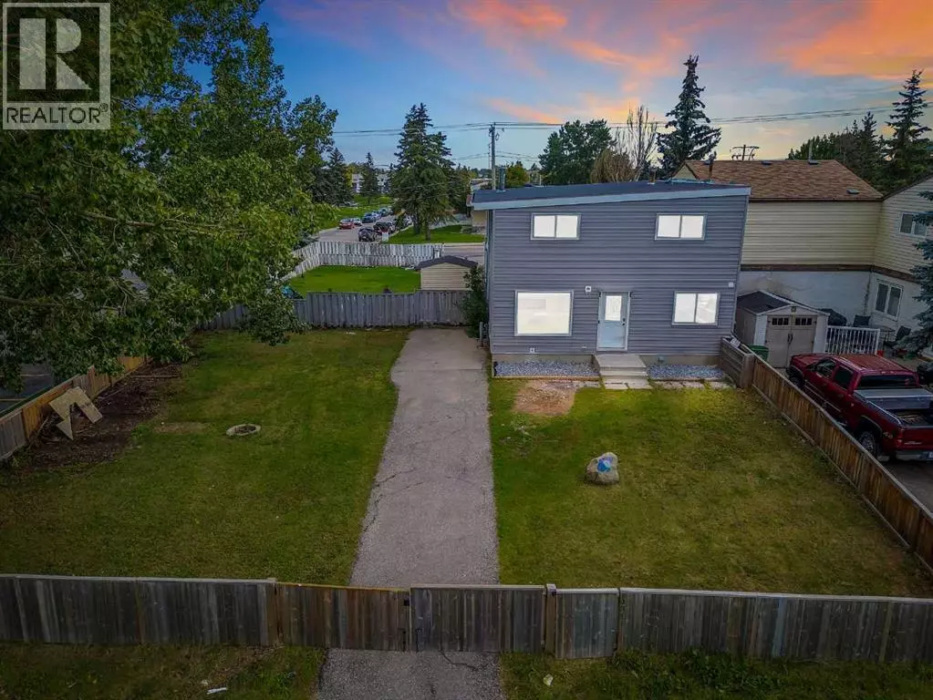 Calgary, AB T2A3A6,4311 7A Avenue SE