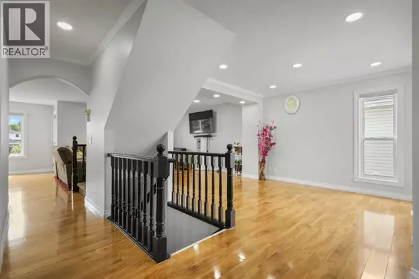 Calgary, AB T3K4L5,140 Coventry Green NE