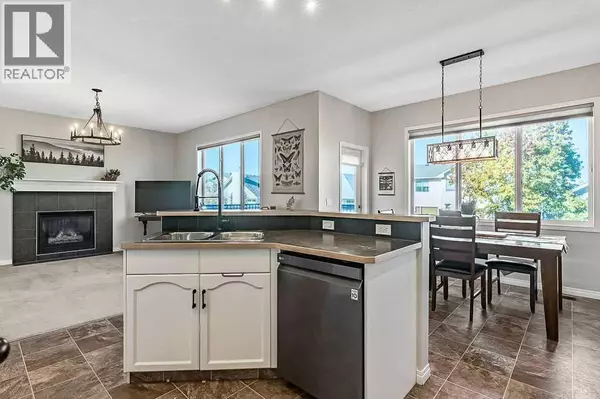 Okotoks, AB T1S0A9,394 Cimarron Boulevard