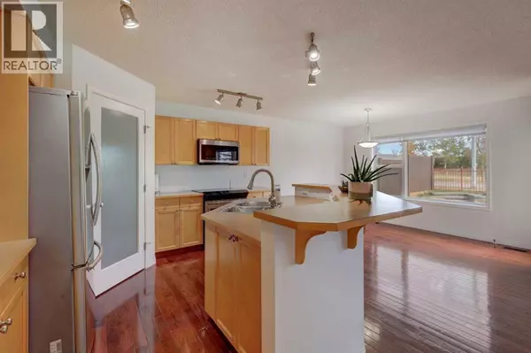 Calgary, AB T3G5S1,160 Rockywood Park NW