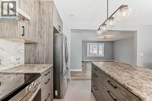 Calgary, AB T2J1k5,9408 5 Street SE