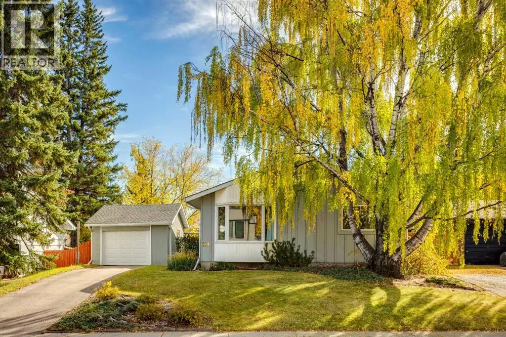 Calgary, AB T2V3H6,114 Hallbrook Drive SW